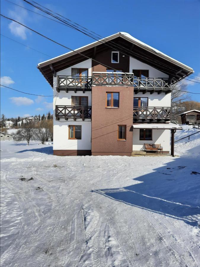 Guest House Stari Druzy 슬랍스크 외부 사진